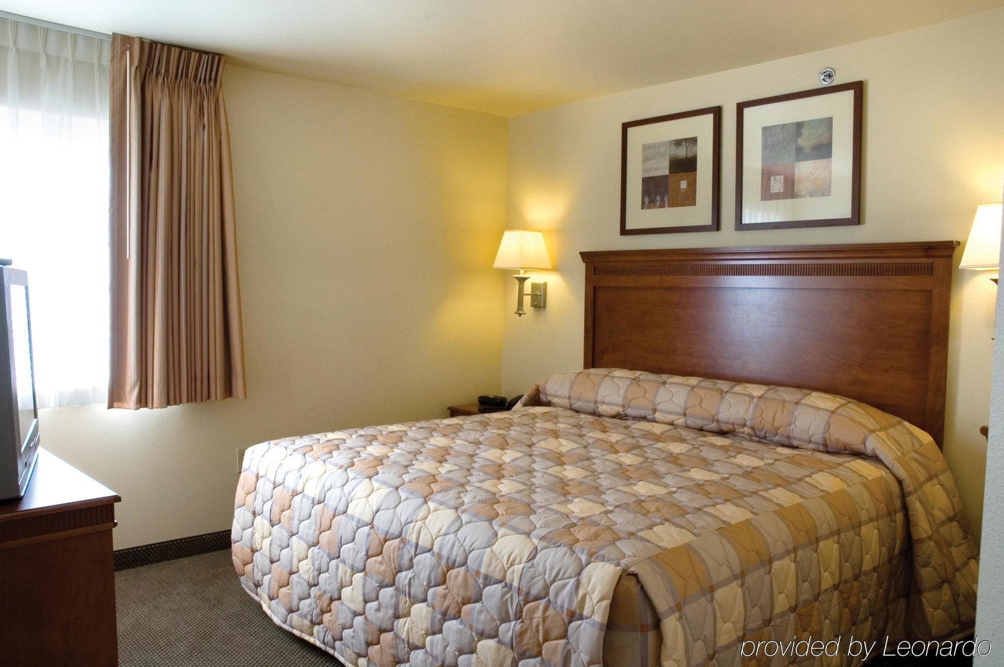 Candlewood Suites Joplin By Ihg Exterior foto