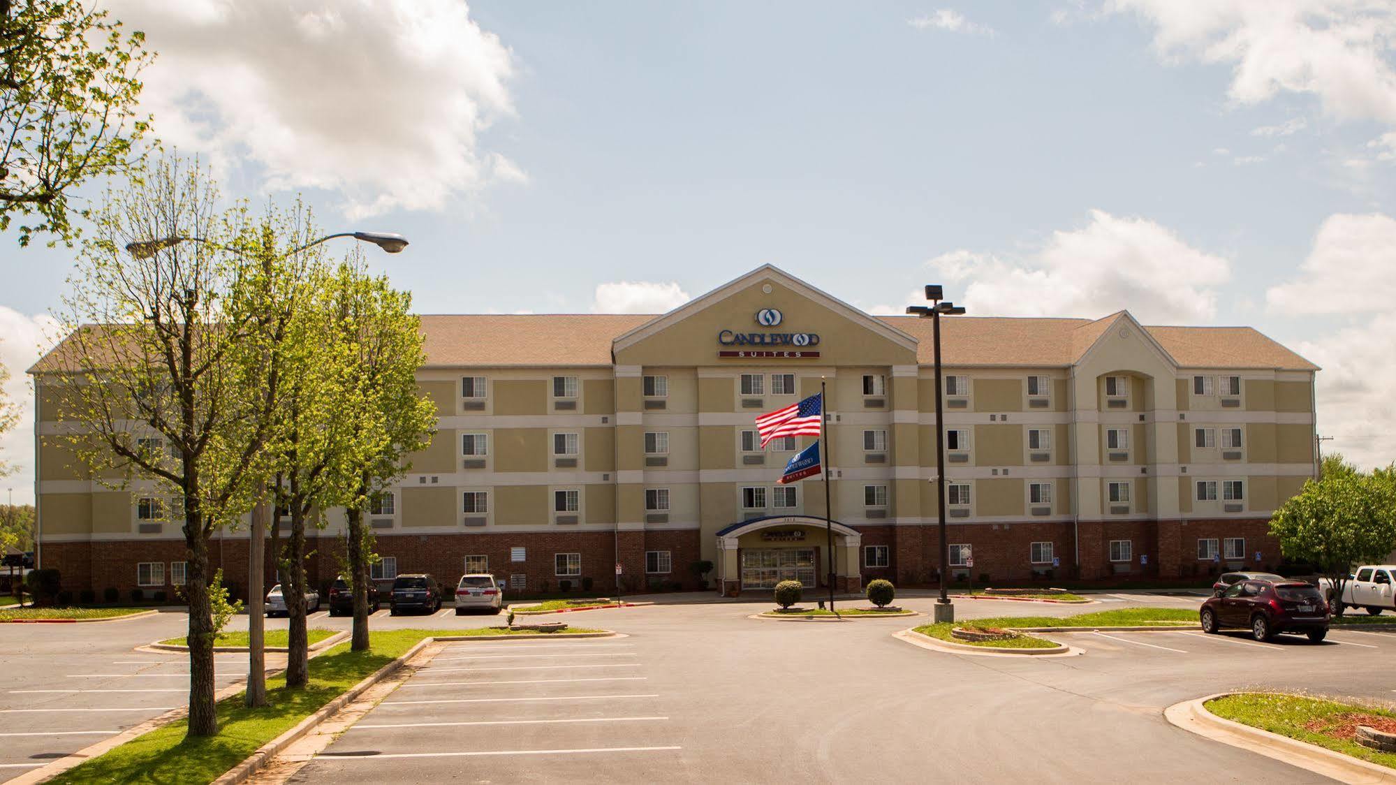 Candlewood Suites Joplin By Ihg Exterior foto